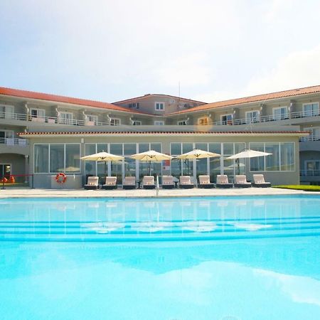 Star Inn Peniche Bagian luar foto