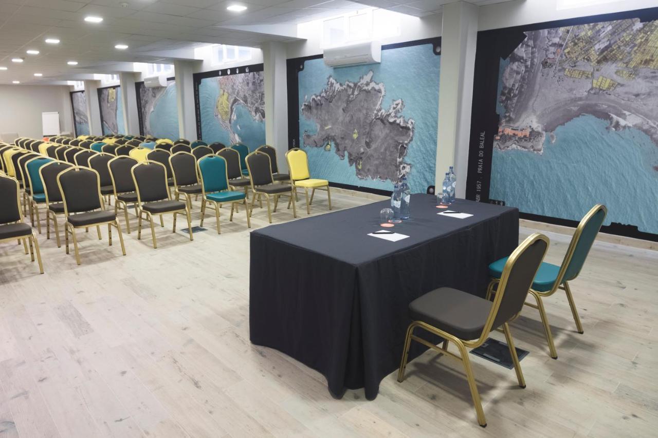 Star Inn Peniche Bagian luar foto