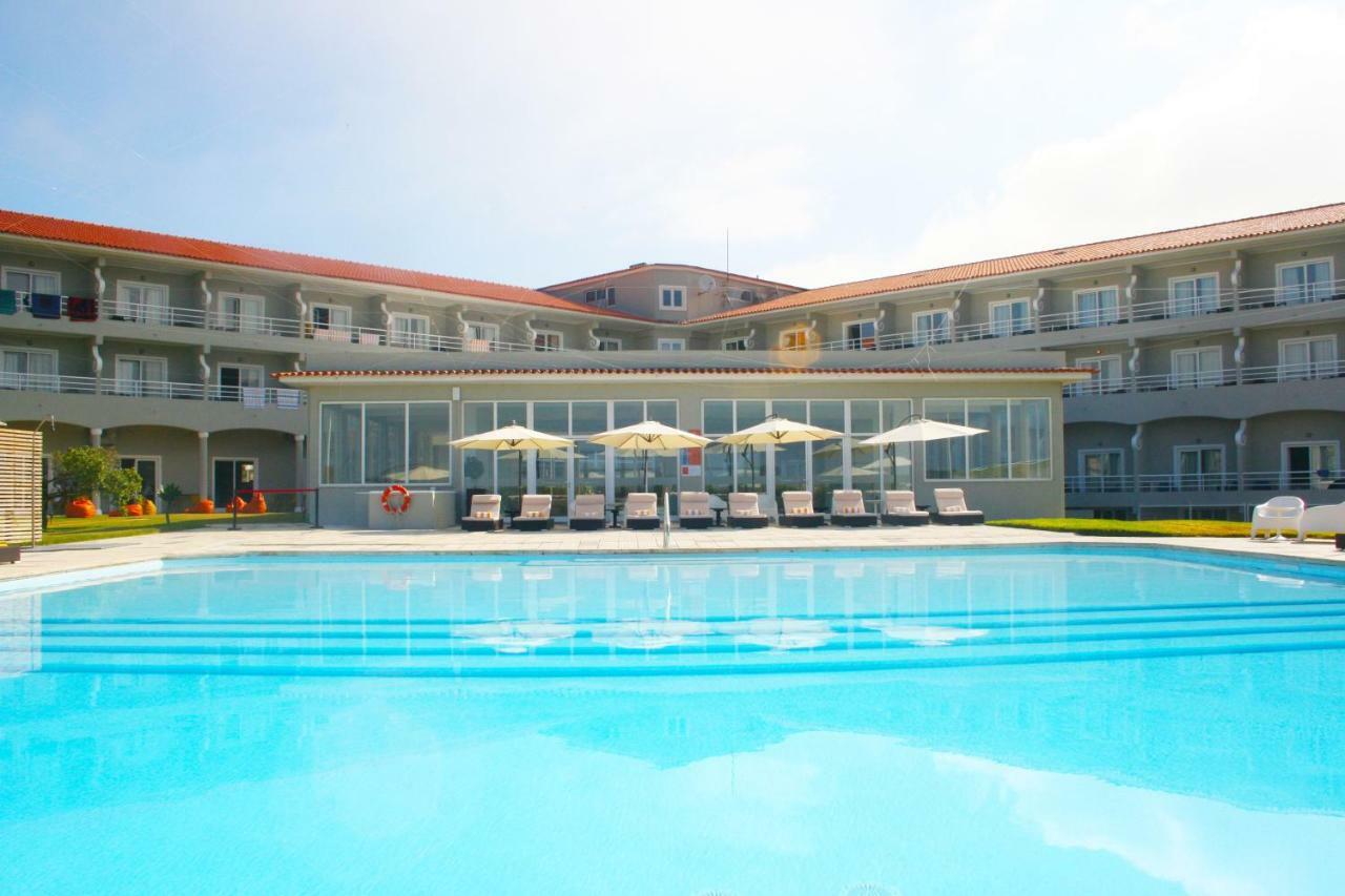 Star Inn Peniche Bagian luar foto